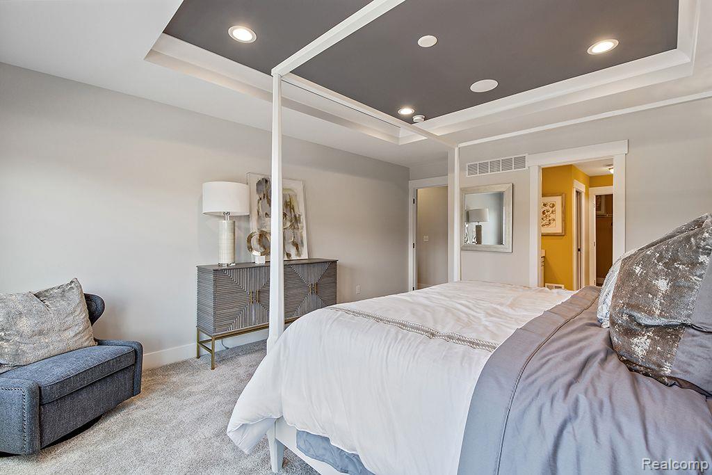 347 HONEY TREE Way