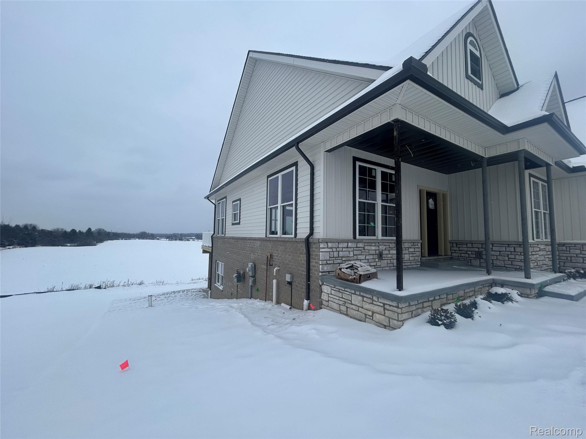 1324 Pinehurst Court