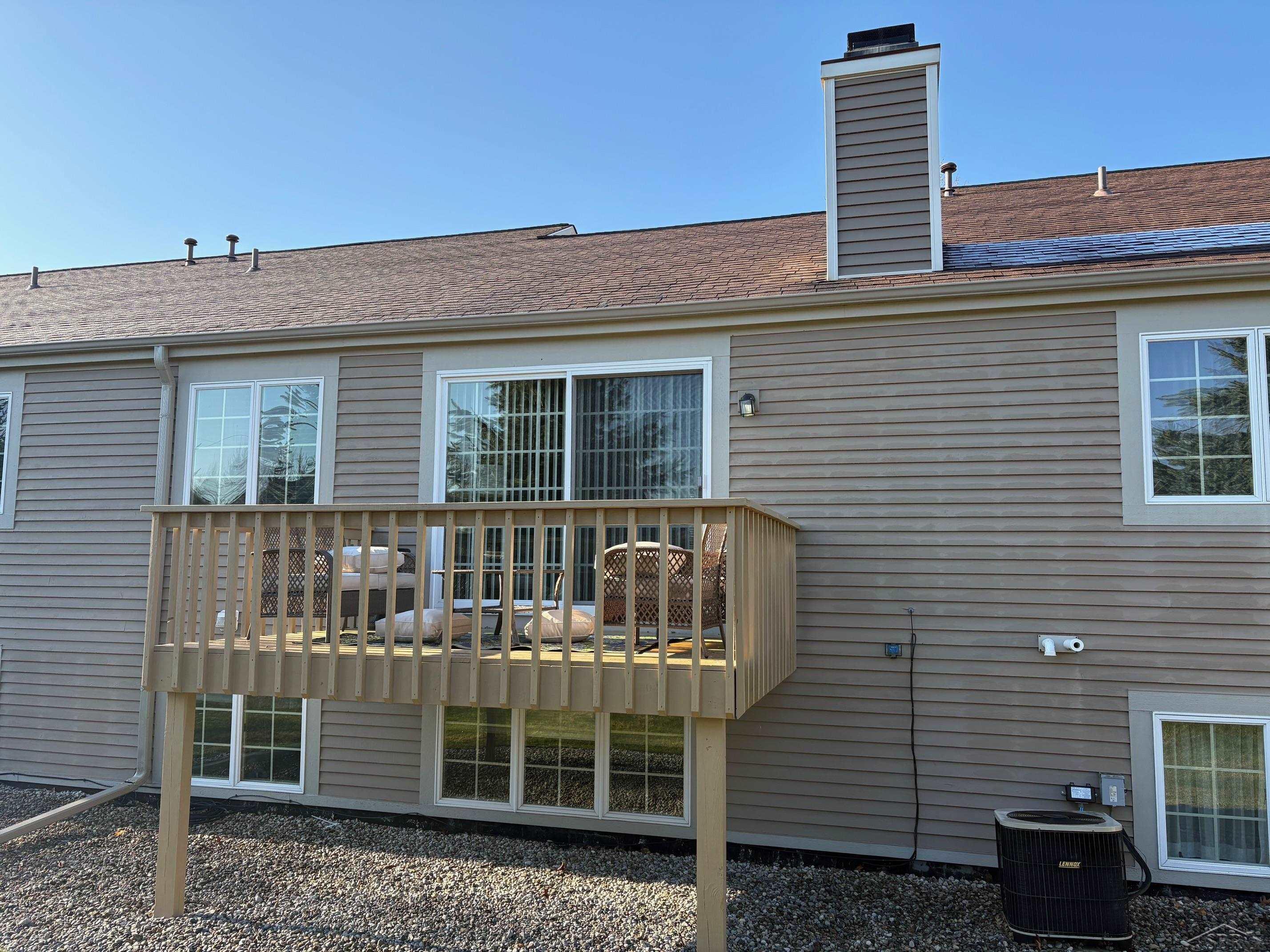 8 E Mallard Cove Drive