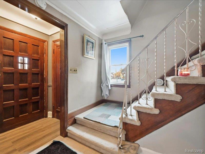 11323 Lansdowne Street