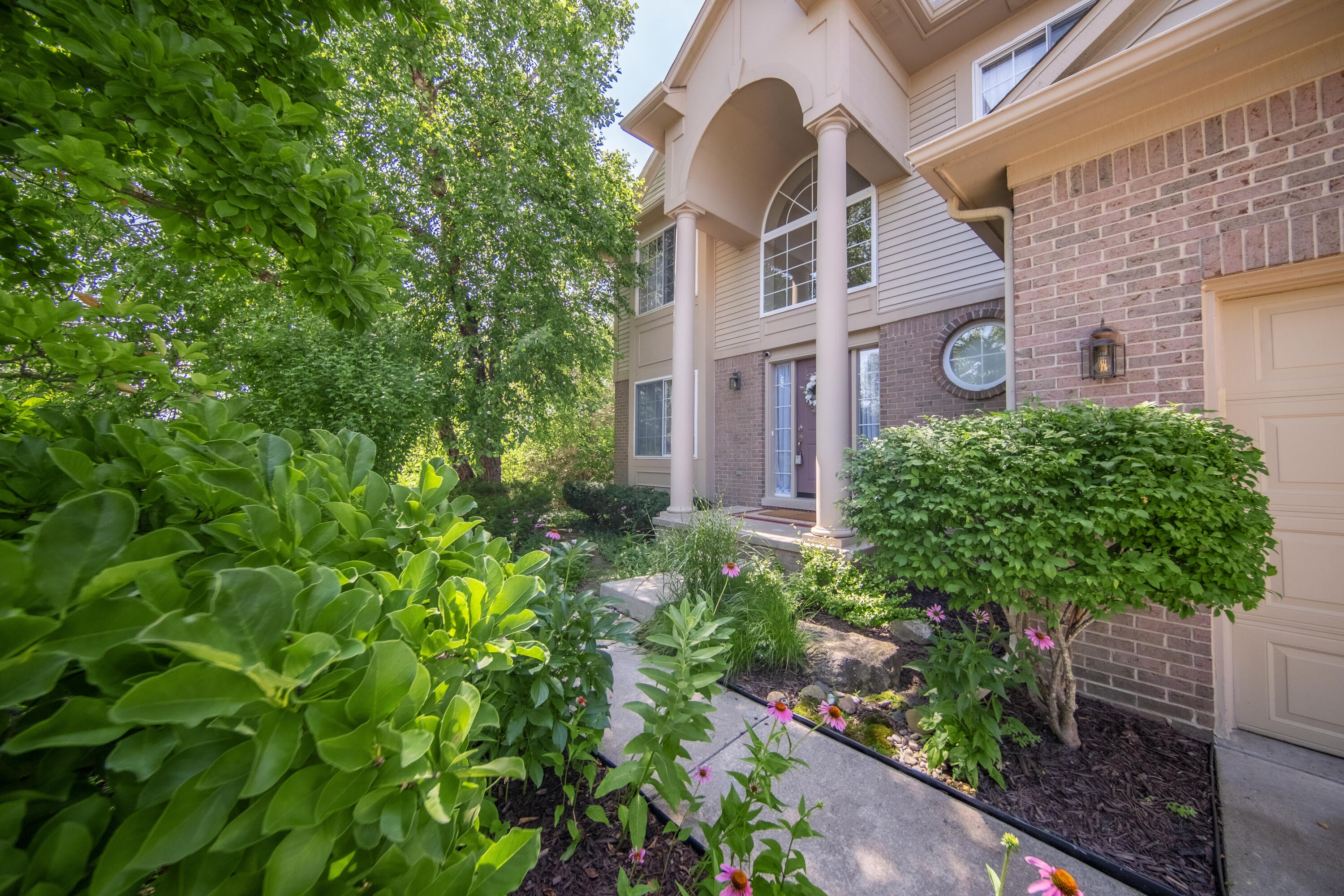7878 Greene Farm Drive