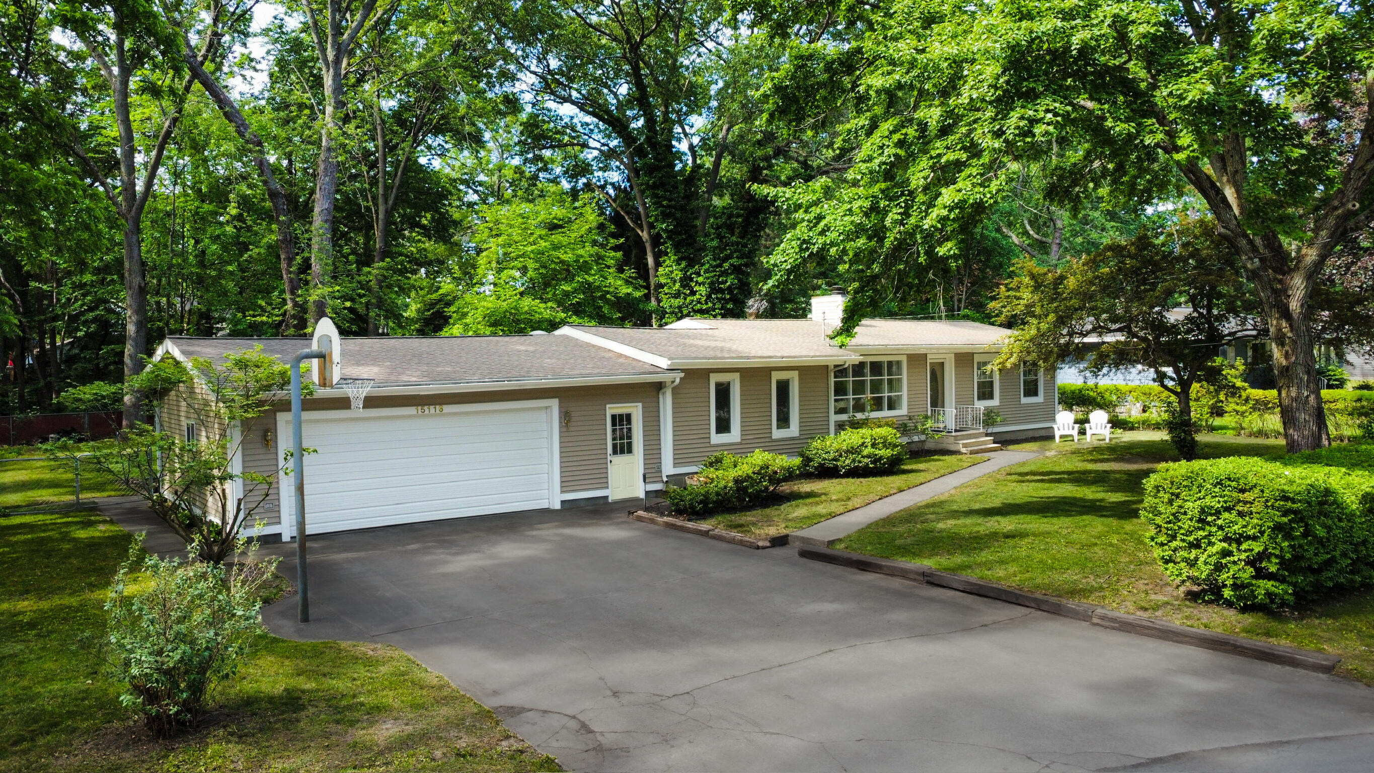 15116 Echo Court