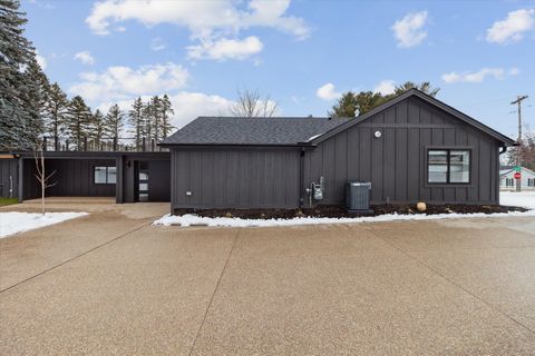 listing image 85