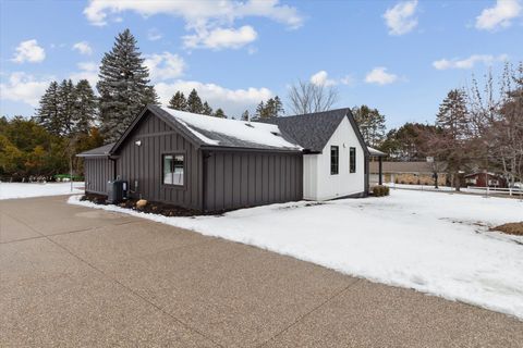 listing image 84