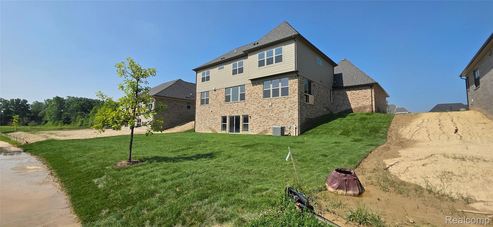 55590 Laurel Oaks Lane