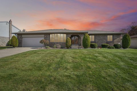 53766 Tidal Lane Shelby Charter Township MI 48316