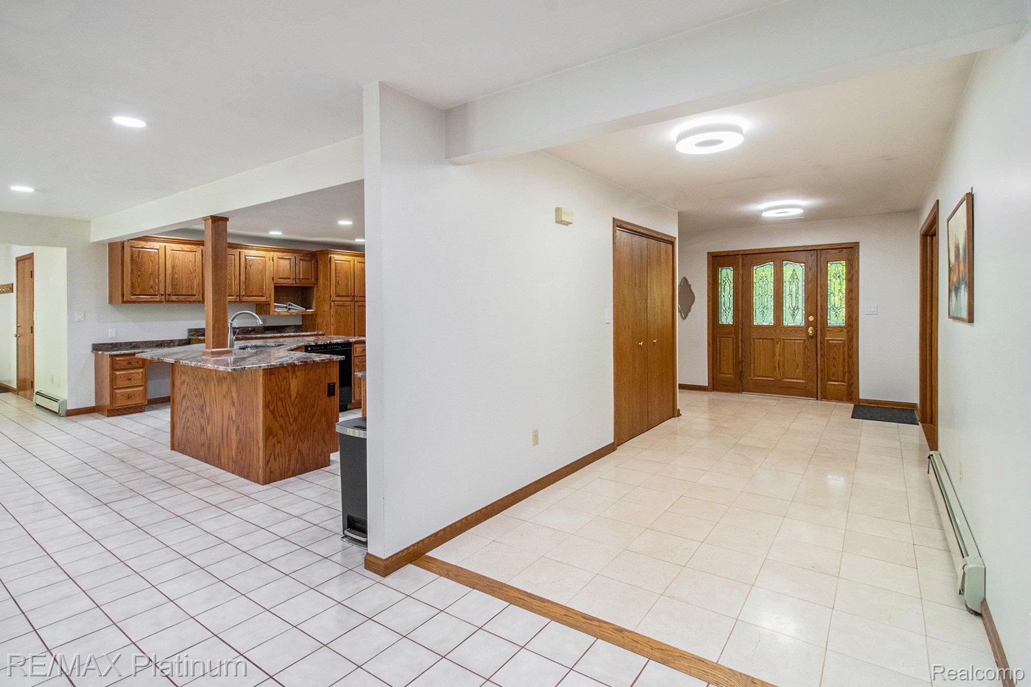 4352 Fenton Road