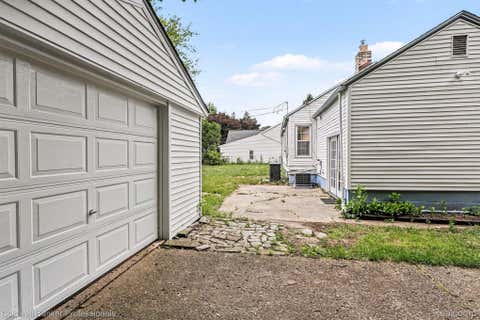 Tiny photo for 11101 Gold Arbor Road, Plymouth Charter Township, MI 48170 (MLS # 20261048124)