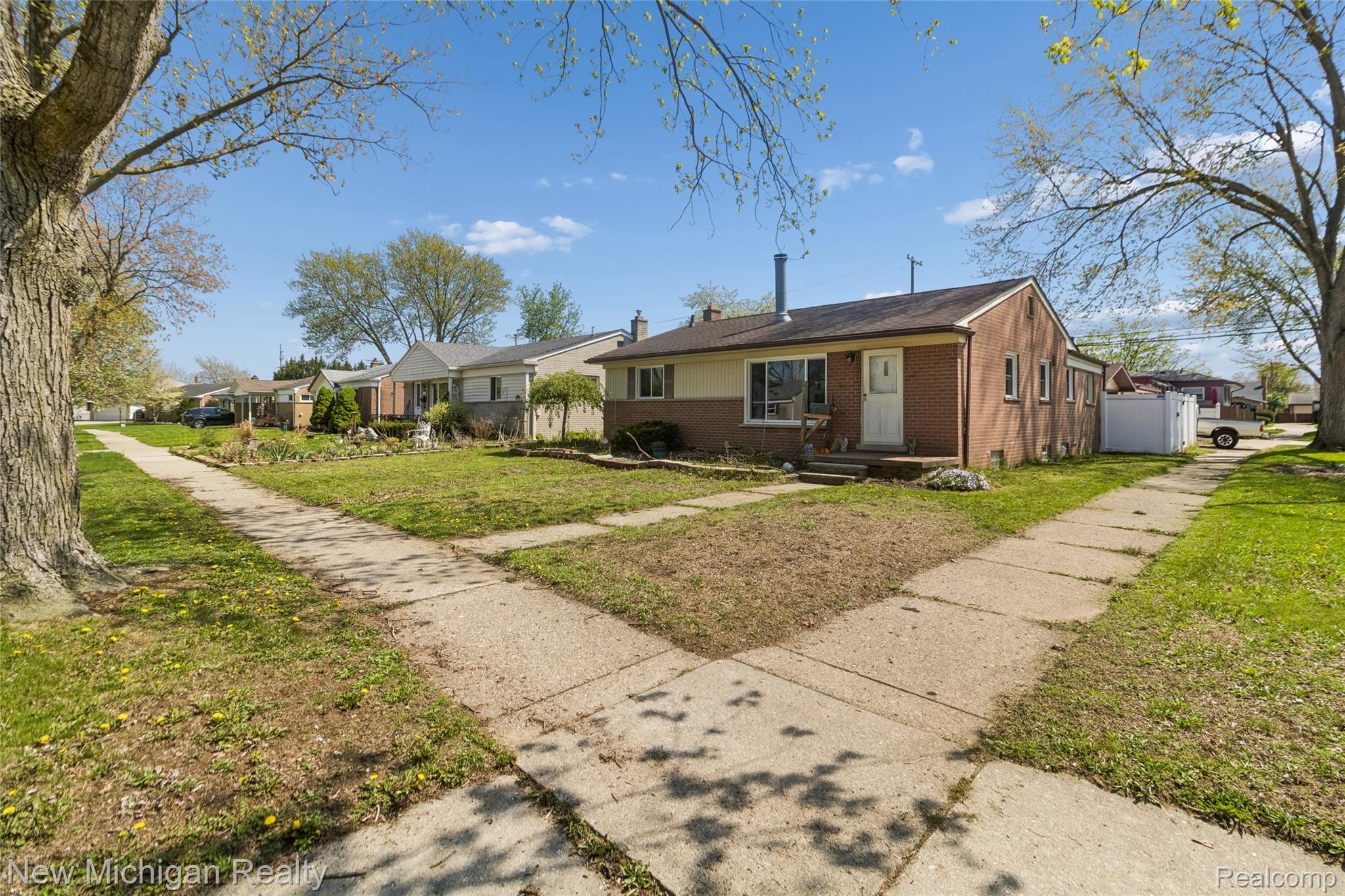 31571 Lonnie Boulevard
