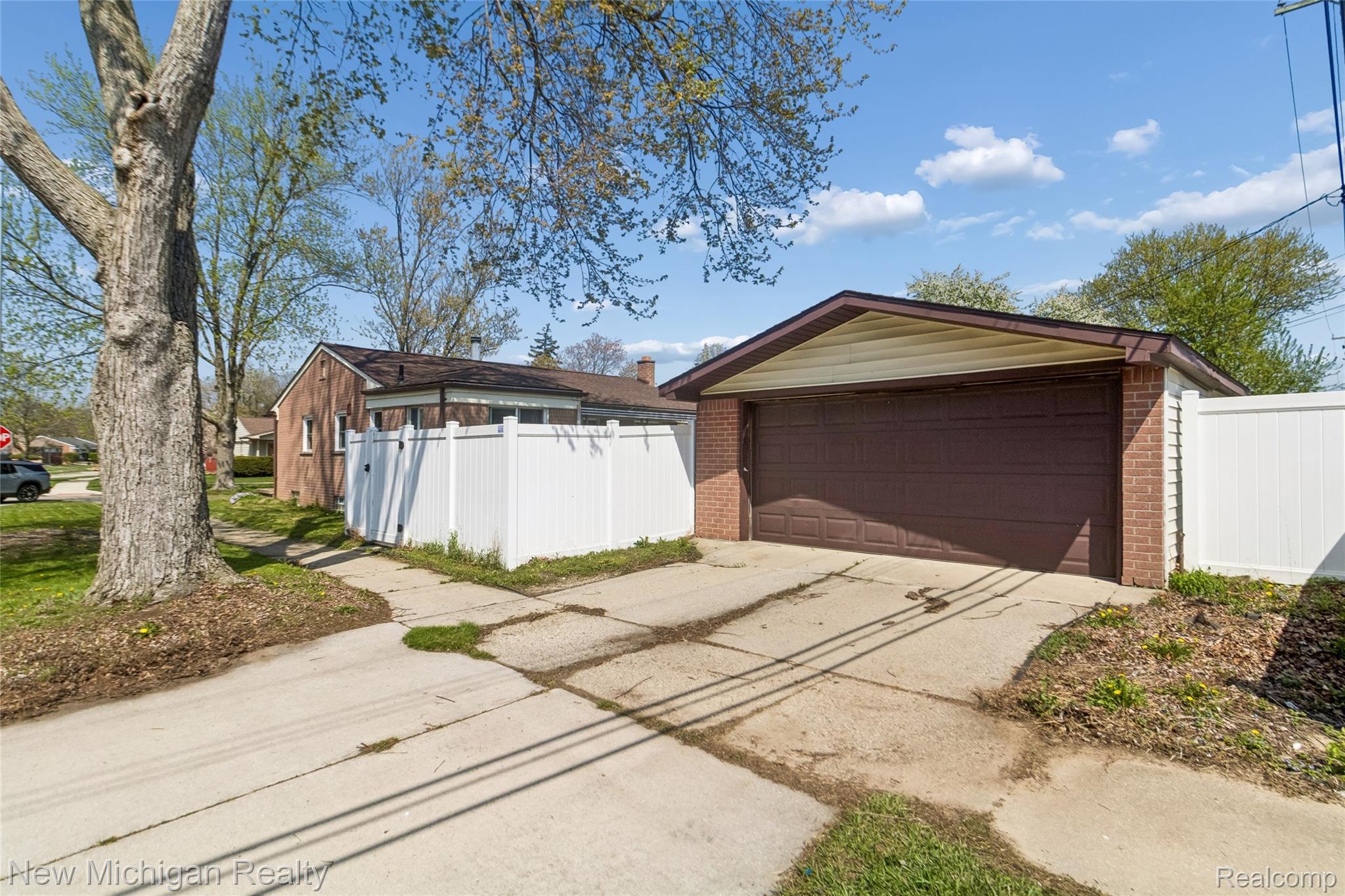 31571 Lonnie Boulevard