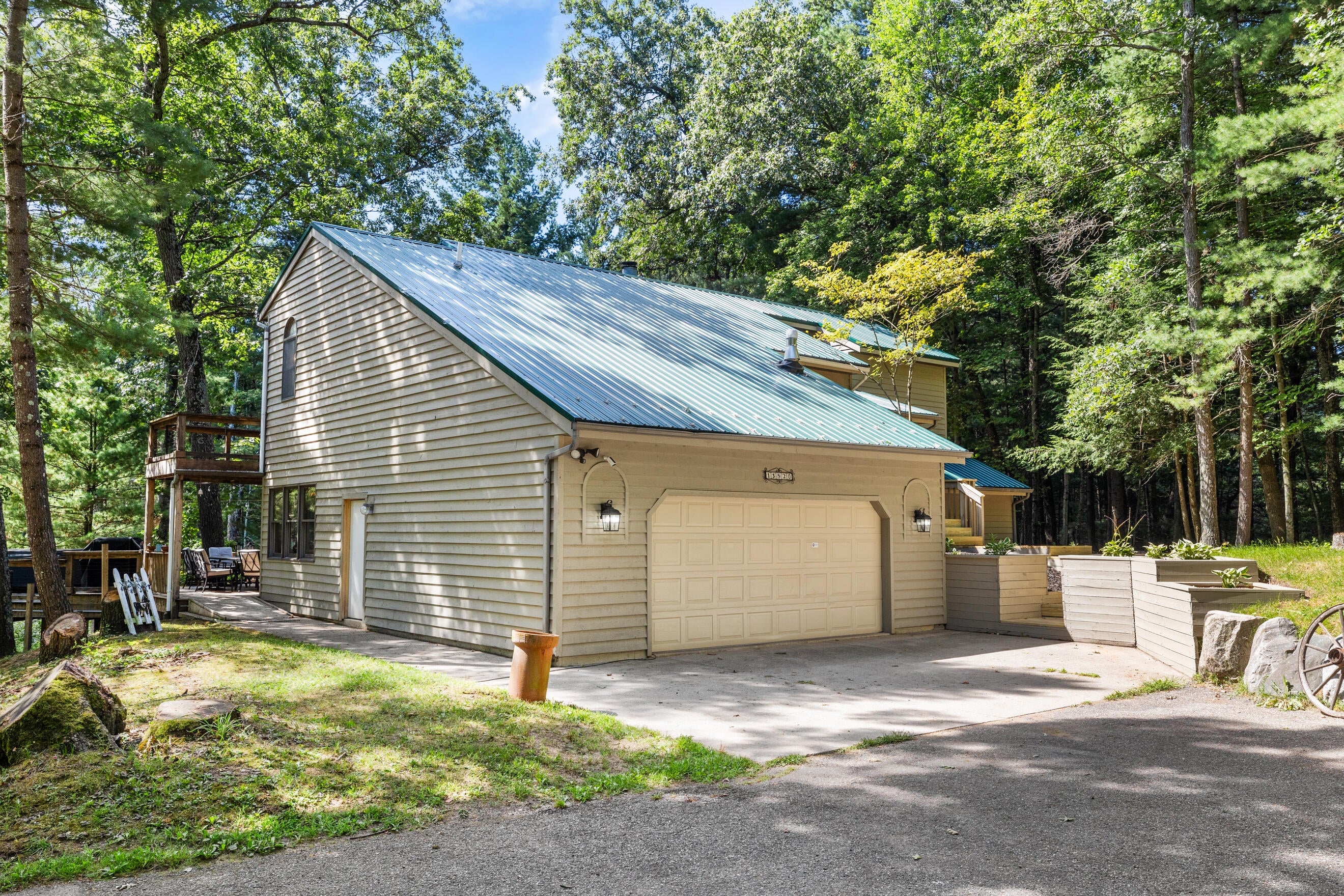 13520 14 Mile Road NE