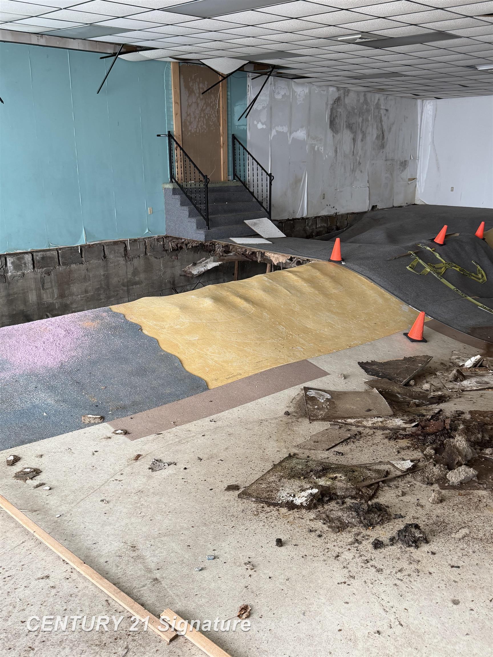 11738 N Saginaw Street