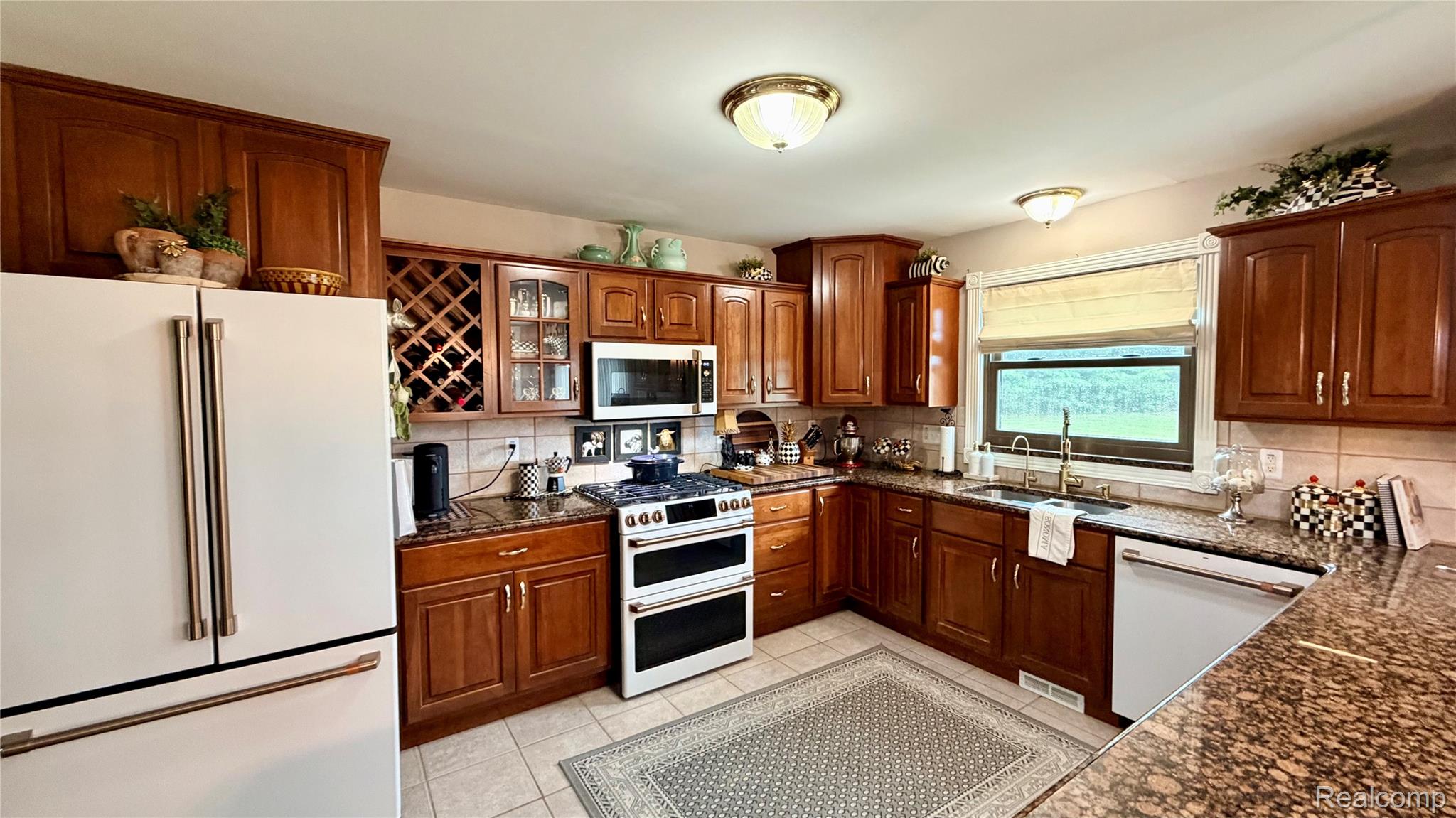 1205 Yule Road