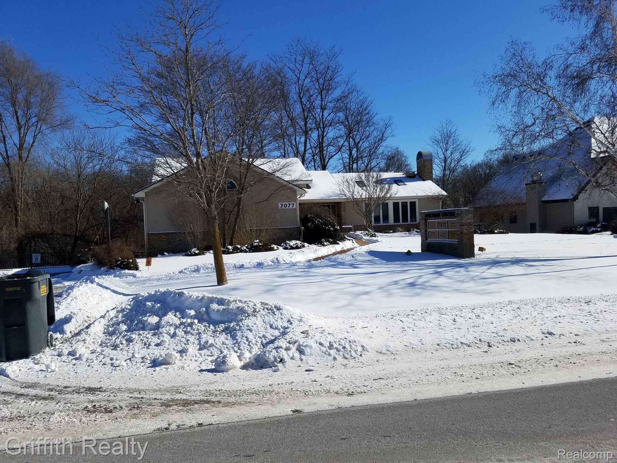 7077 FIELDCREST Drive 200,300,600