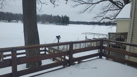 Tiny photo for 1361 N Crooked Lake Drive, Garfield Township, MI 48632 (MLS # 79080065997)