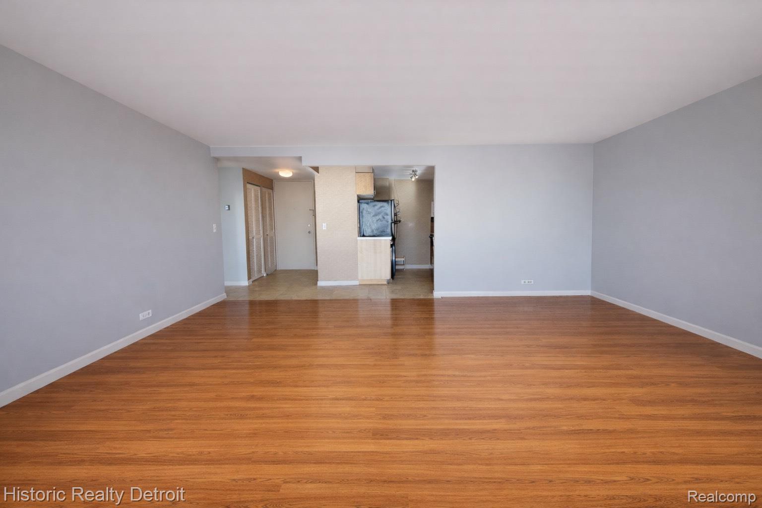 1300 E LAFAYETTE Street 905