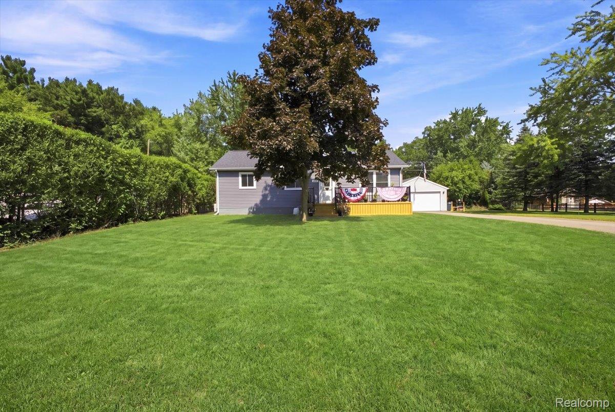 5508 Clinton River Drive