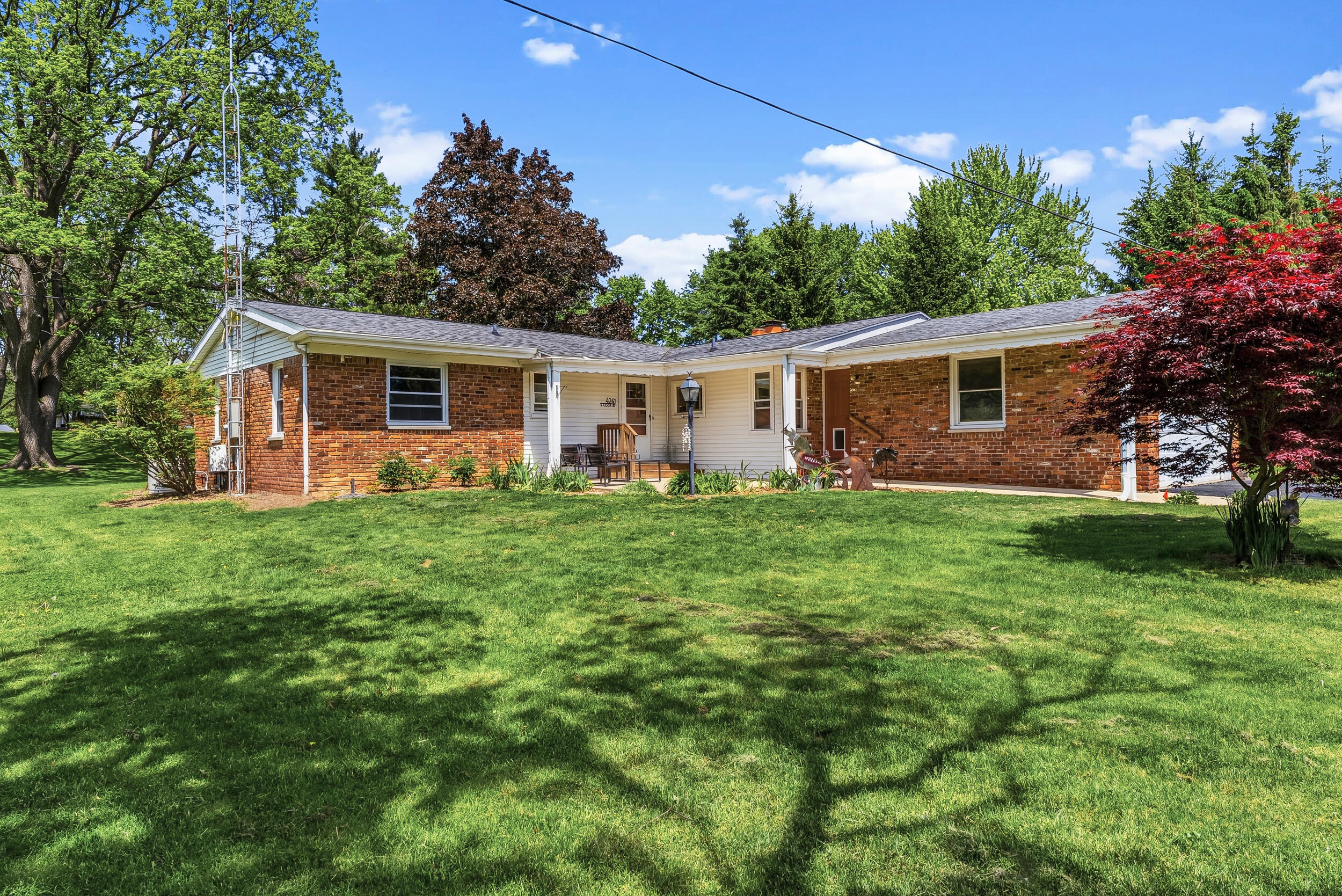 4241 E Cook Road