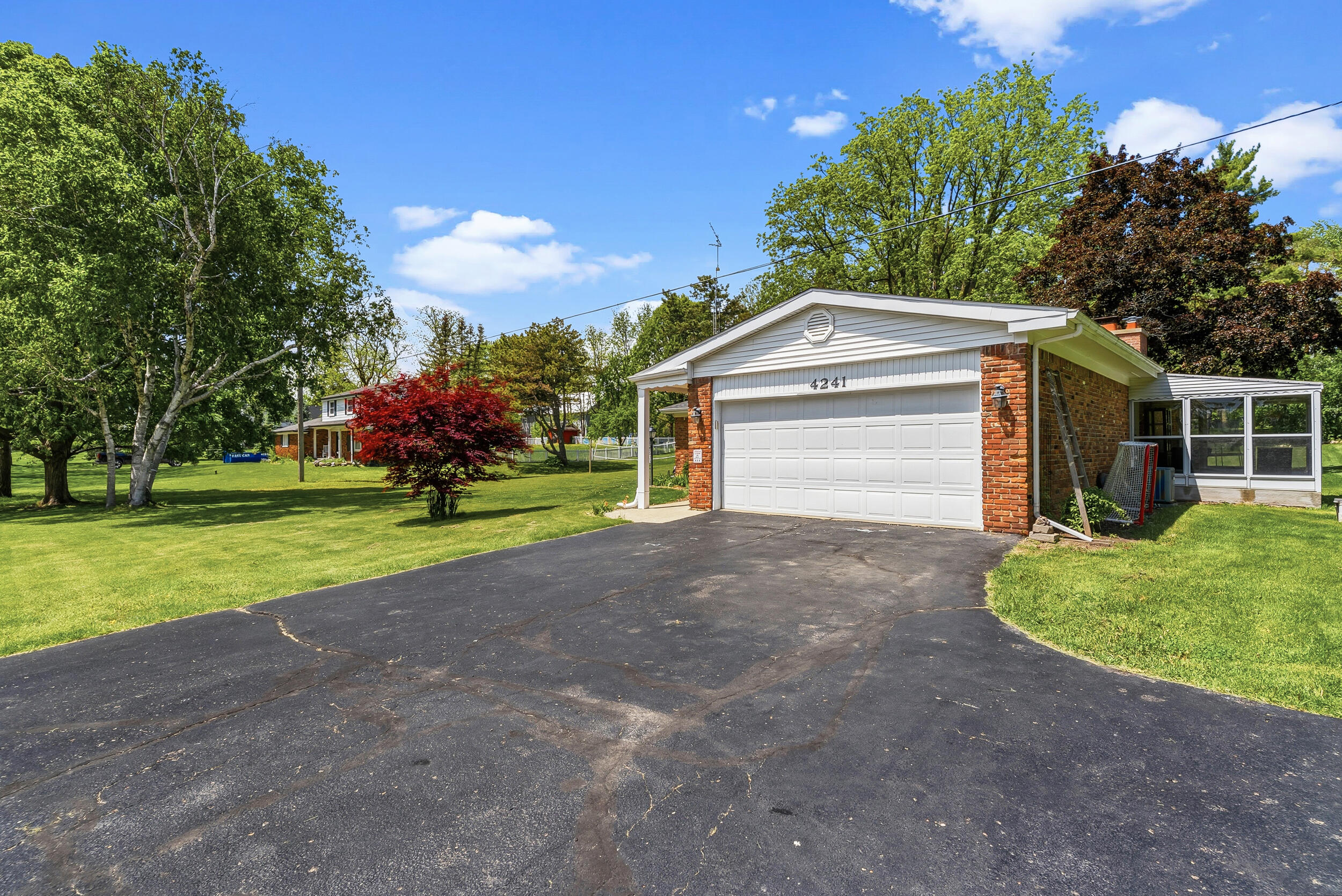 4241 E Cook Road