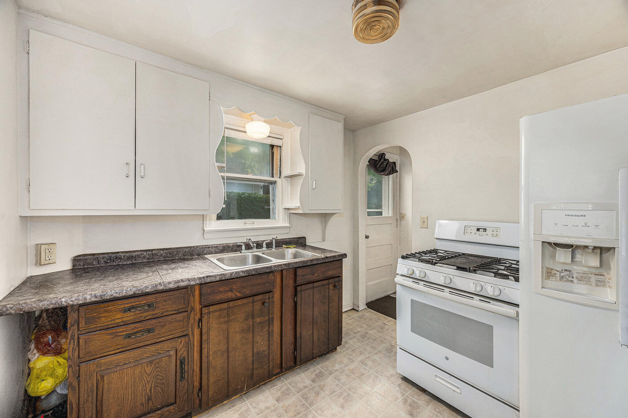 Kalamazoo Charter Township, Michigan 49048, United States, 2 Bedrooms Bedrooms, ,1 BathroomBathrooms,Residential,Active,187176