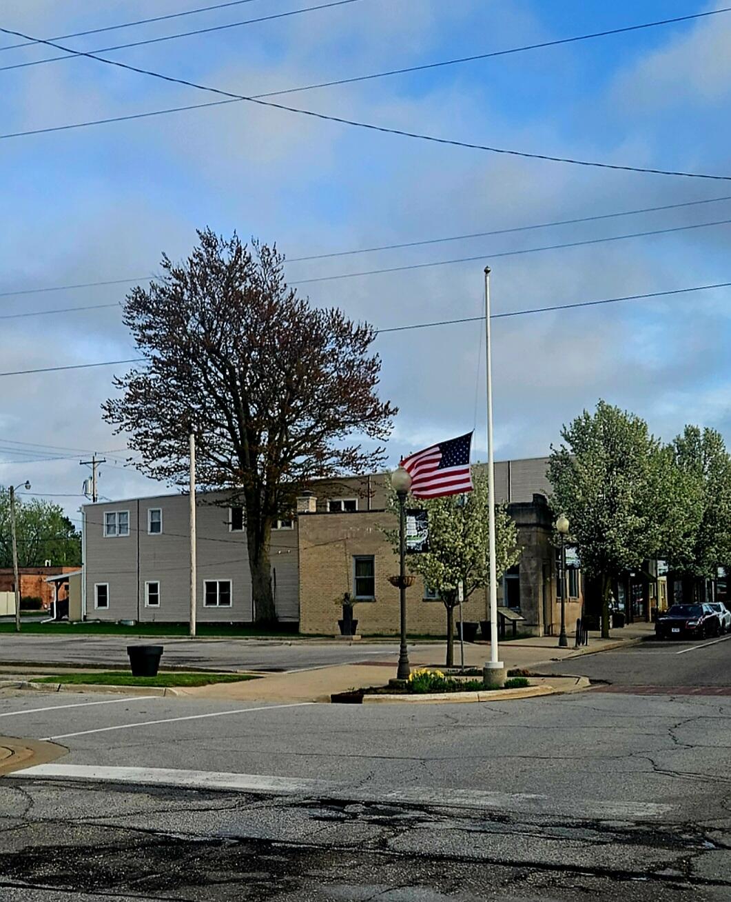 11 S Elm Street