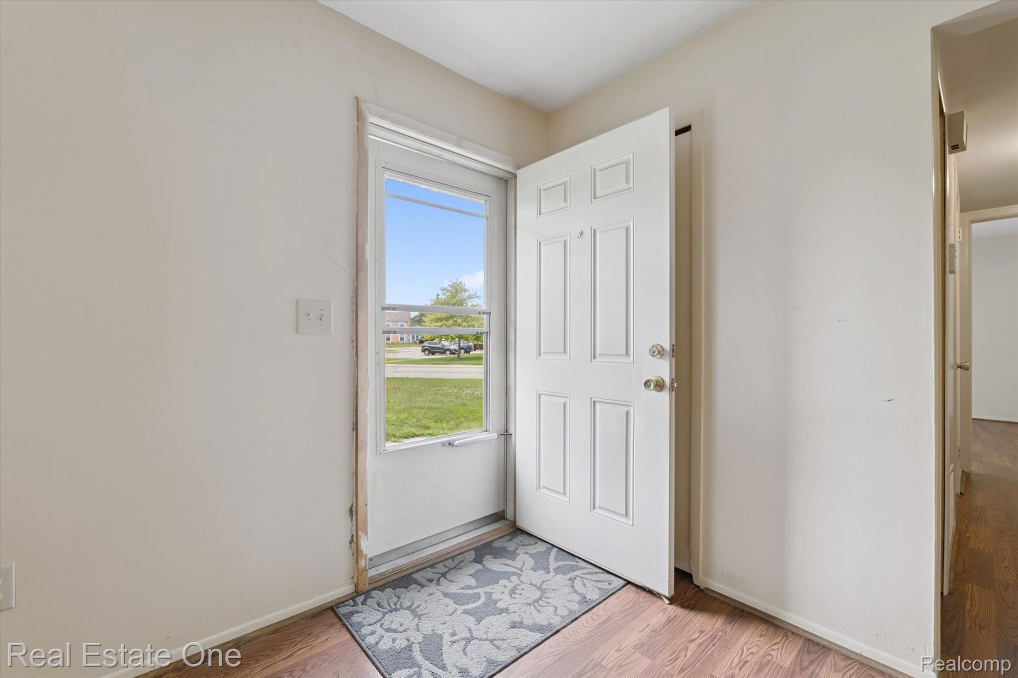 44407 Newburyport Drive