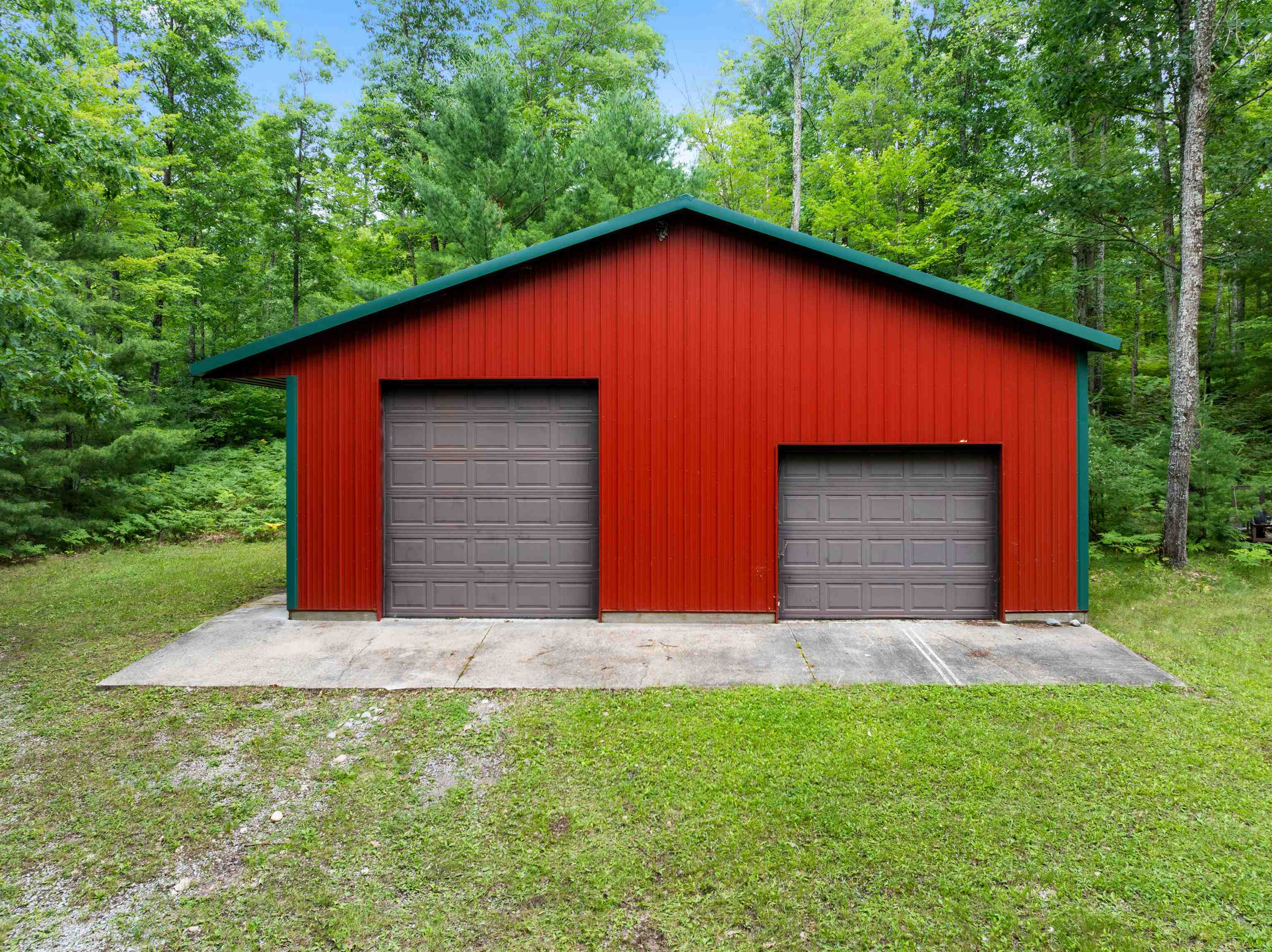 5290 E Twin Lake Road
