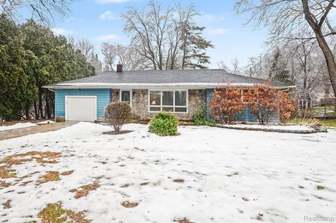 3355 Elmy Drive Orion Charter Township MI 48359