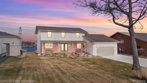 340 Angola Street Wolverine Lake Village MI 48390