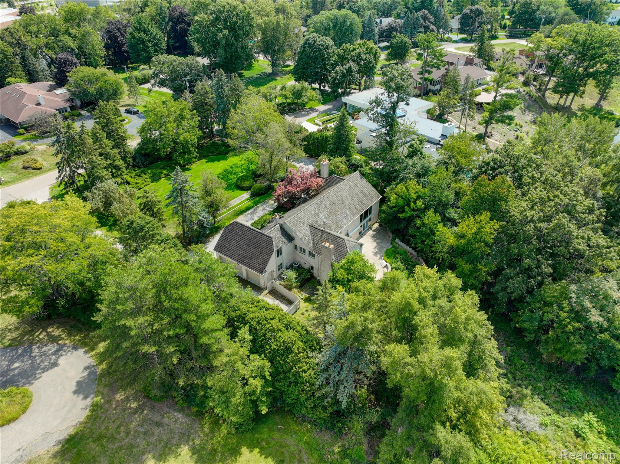 363 Lakewood Drive