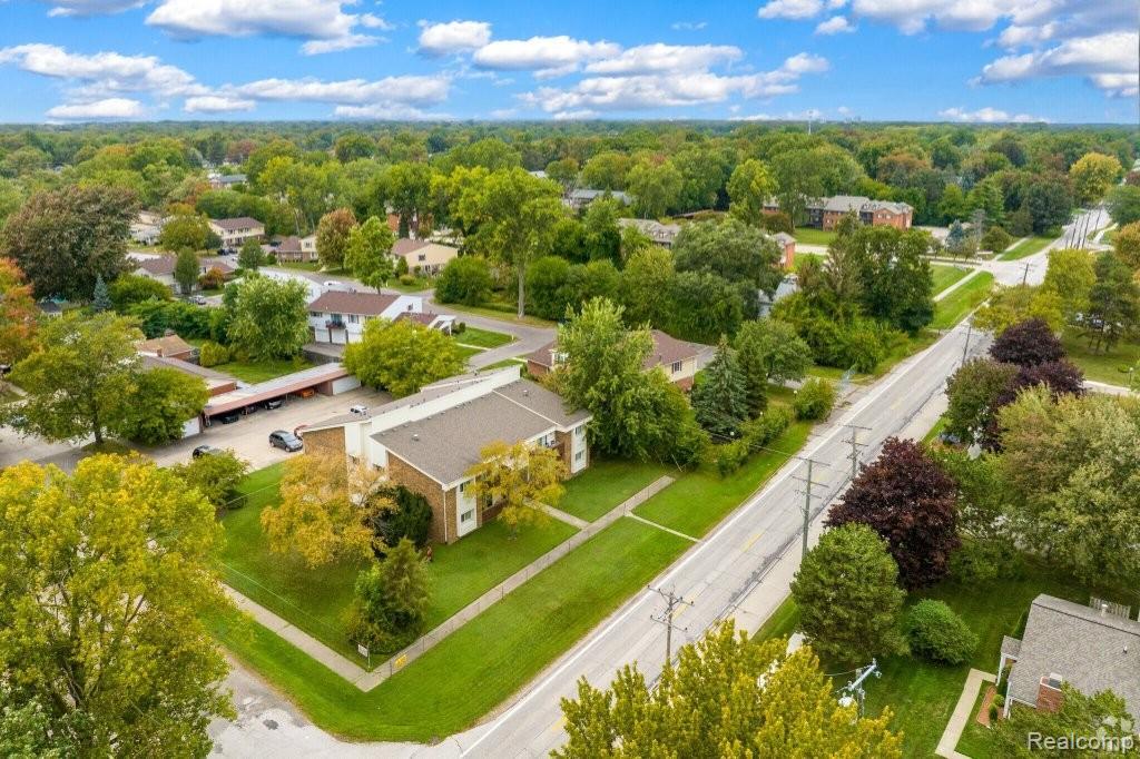 35775 Union Lake Road