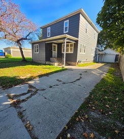 113 W State Street Scottville City MI 49454