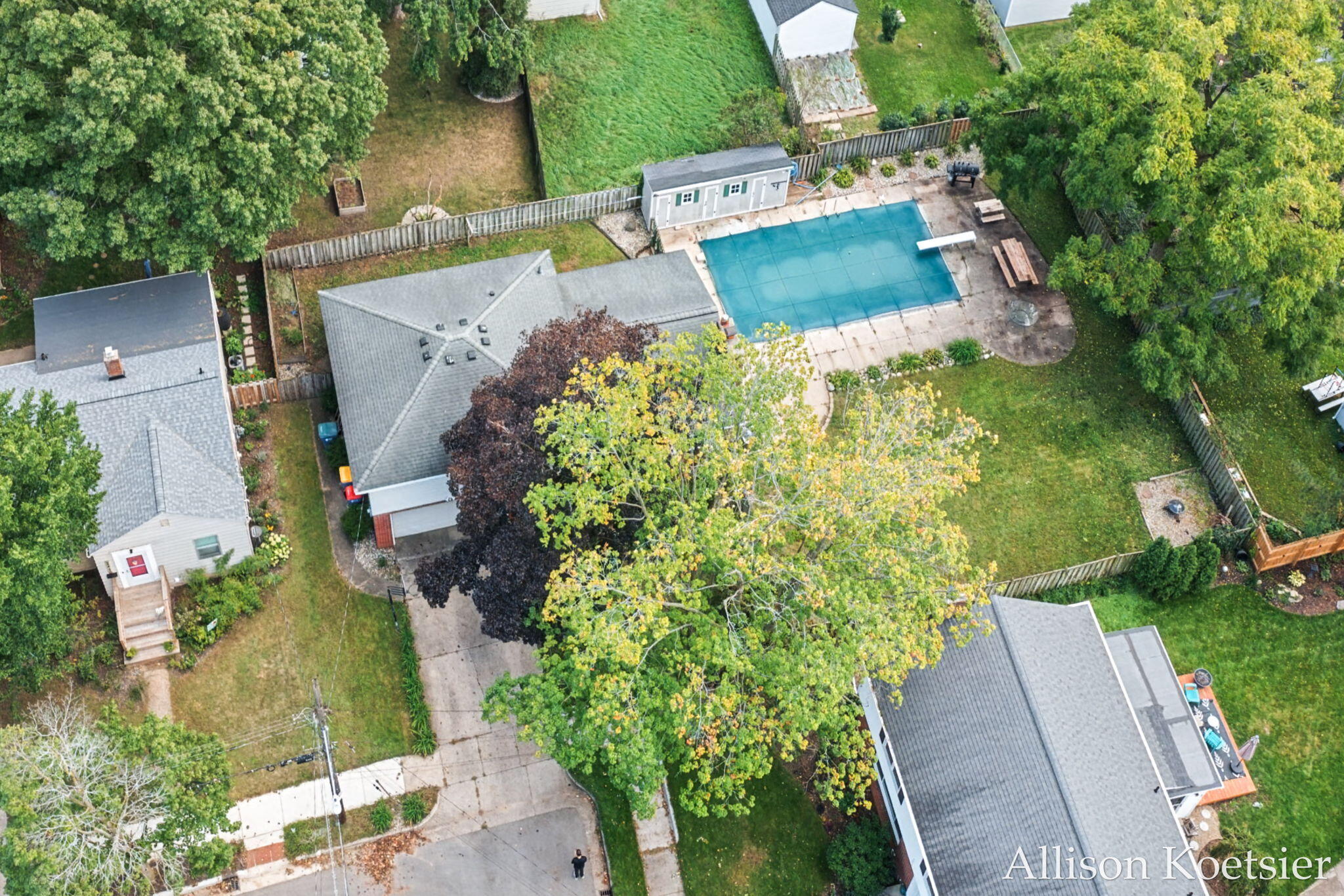 910 Mulford Drive SE