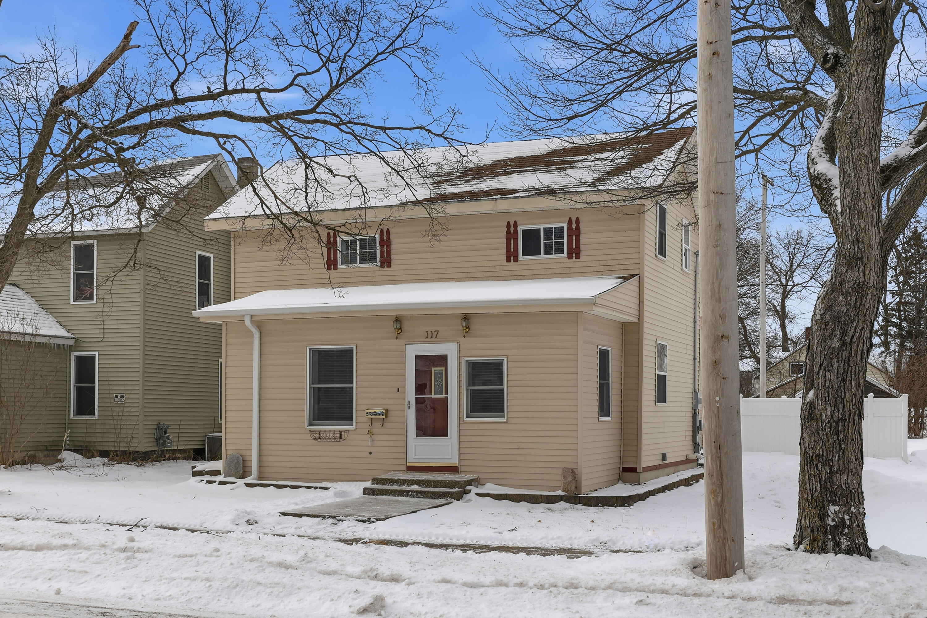 117 N 3rd Avenue