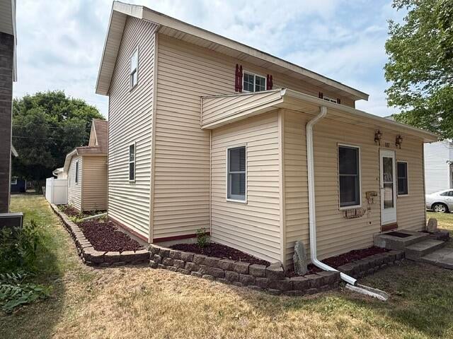 117 N 3rd Avenue
