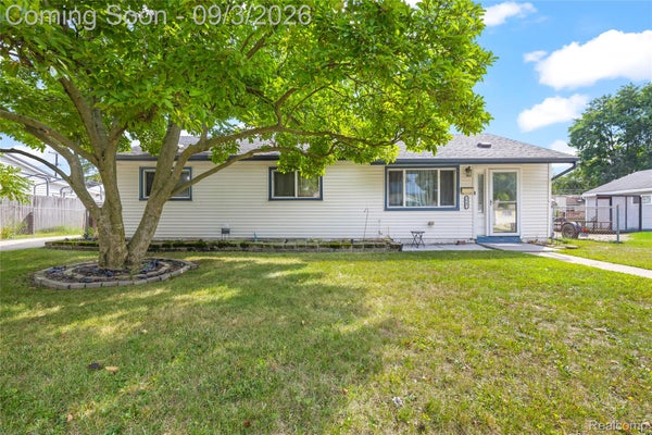 3587 BARRY ST, WAYNE, MI 48184 - Image 93bbffc6767fcfc0592ba326dad826cb/317424042