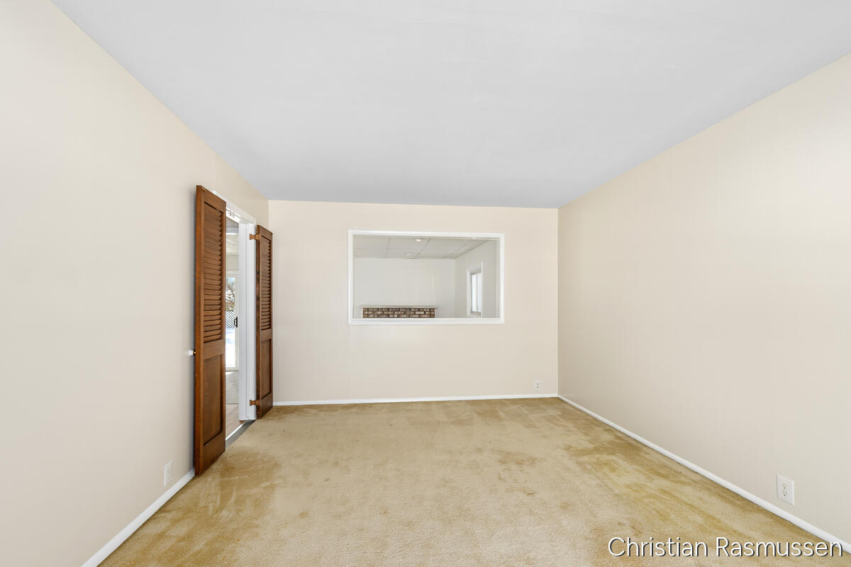 4338 Northgate Drive NE