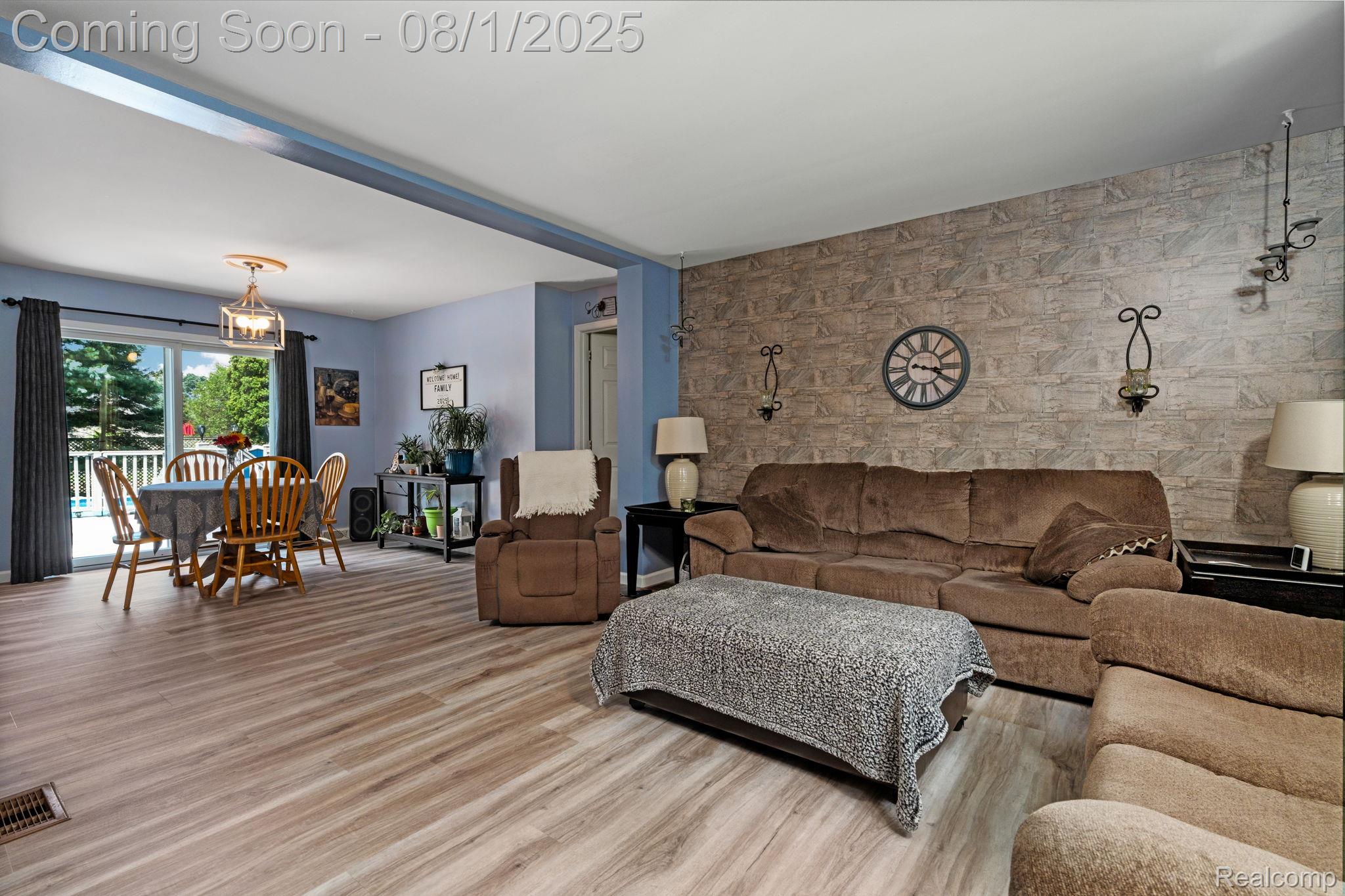 3232 W Schafer Road