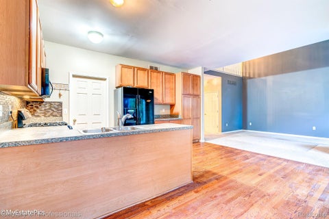 Tiny photo for 2195 PRESERVE Circle E #97, Canton Charter Township, MI 48188 (MLS # 20261079829)