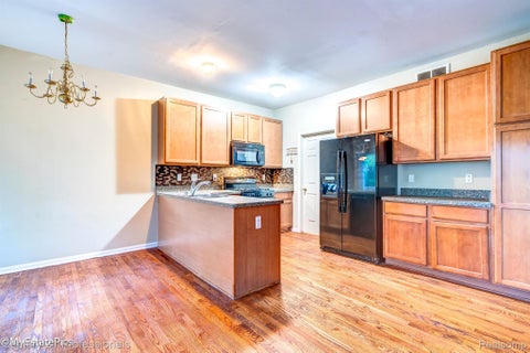 Tiny photo for 2195 PRESERVE Circle E #97, Canton Charter Township, MI 48188 (MLS # 20261079829)