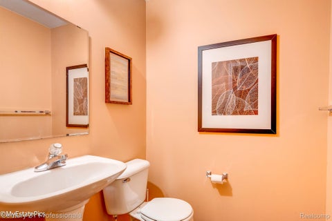Tiny photo for 2195 PRESERVE Circle E #97, Canton Charter Township, MI 48188 (MLS # 20261079829)