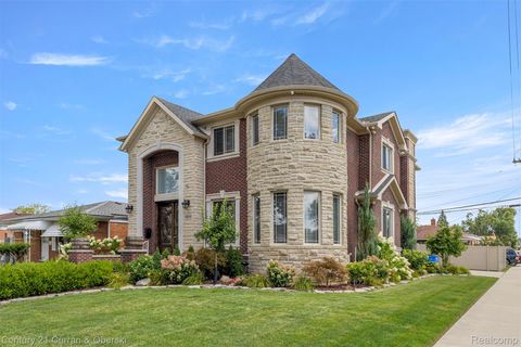 6804 Centralia Street Dearborn Heights City MI 48127