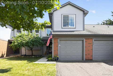 Photo of 532 Winwood Circle, Walled Lake City, MI 48390 (MLS # 20261051686)