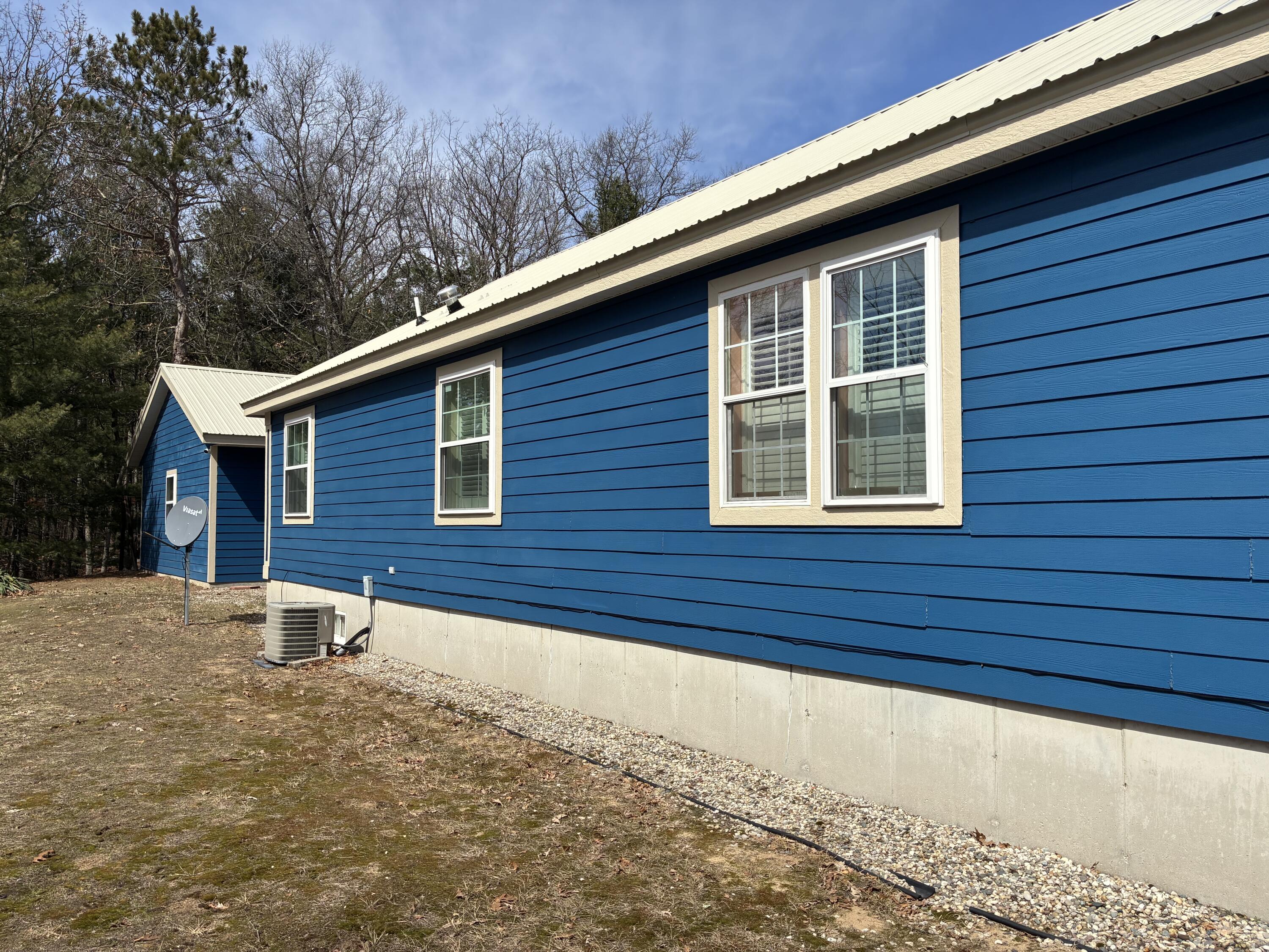 7451 W 76th Street