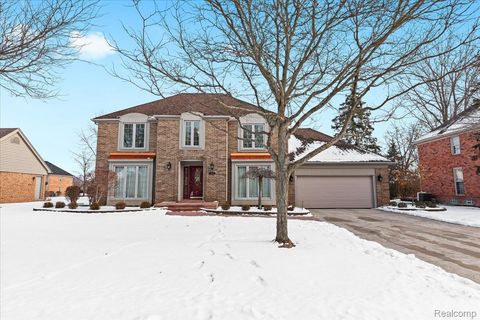 20218 Edgewood Avenue Livonia City MI 48152