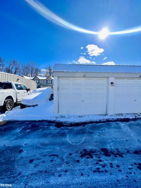 A home in ChesterfieldTownship_Macomb