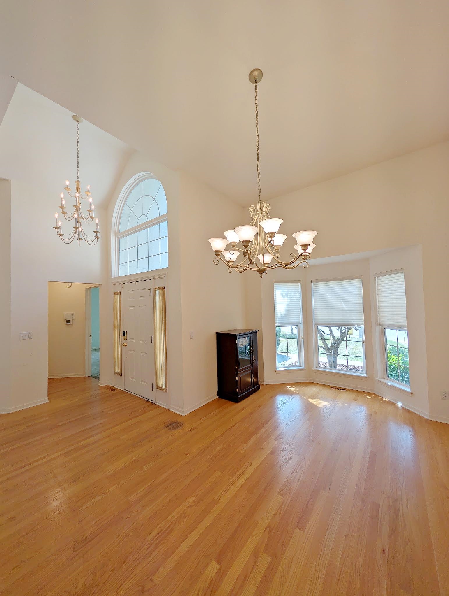 5273 Sequoia Court