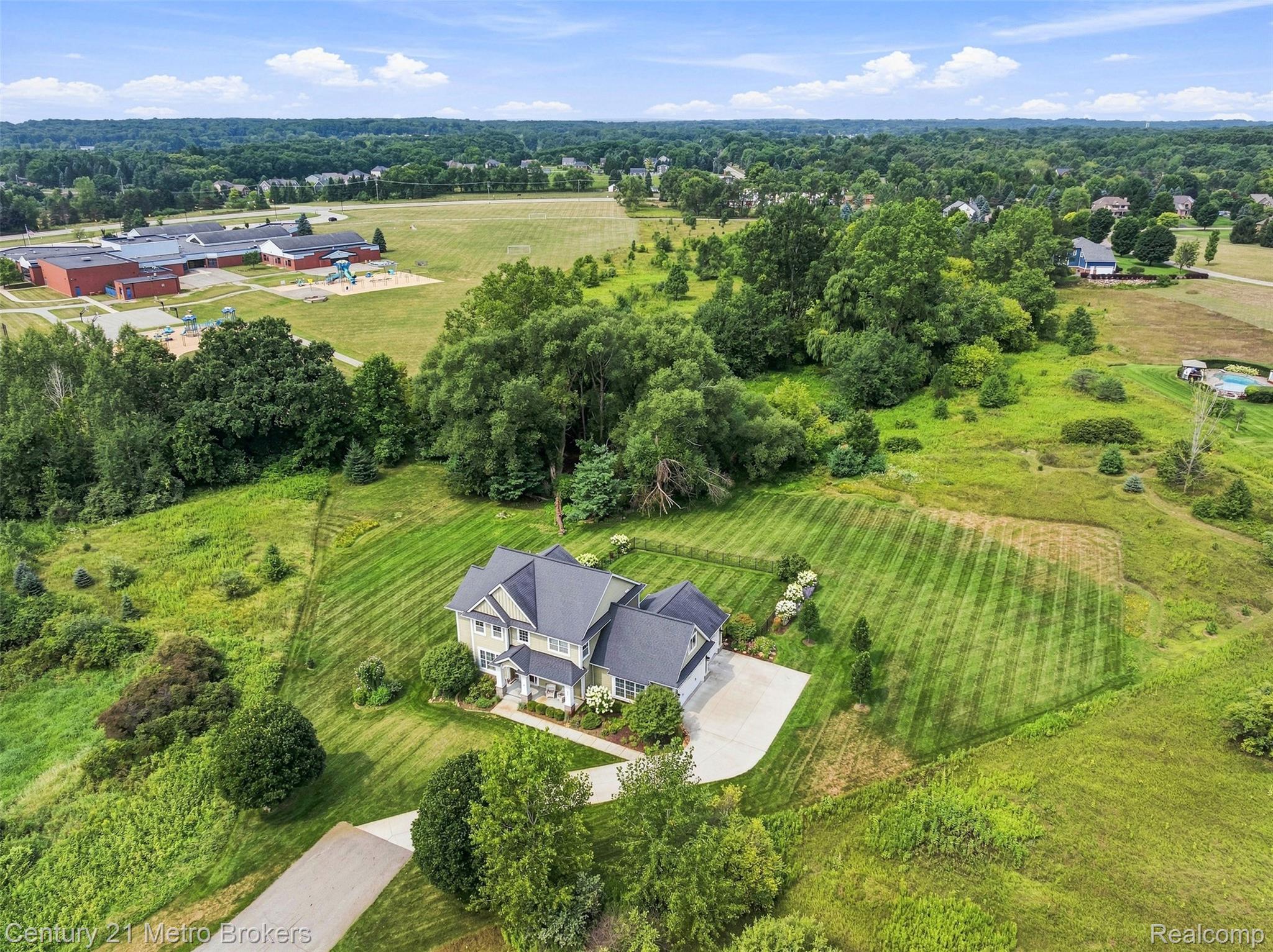 8275 Stonebrook Lane