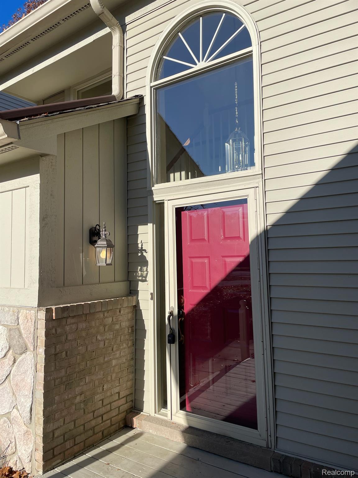 319 Saint Lawrence Boulevard