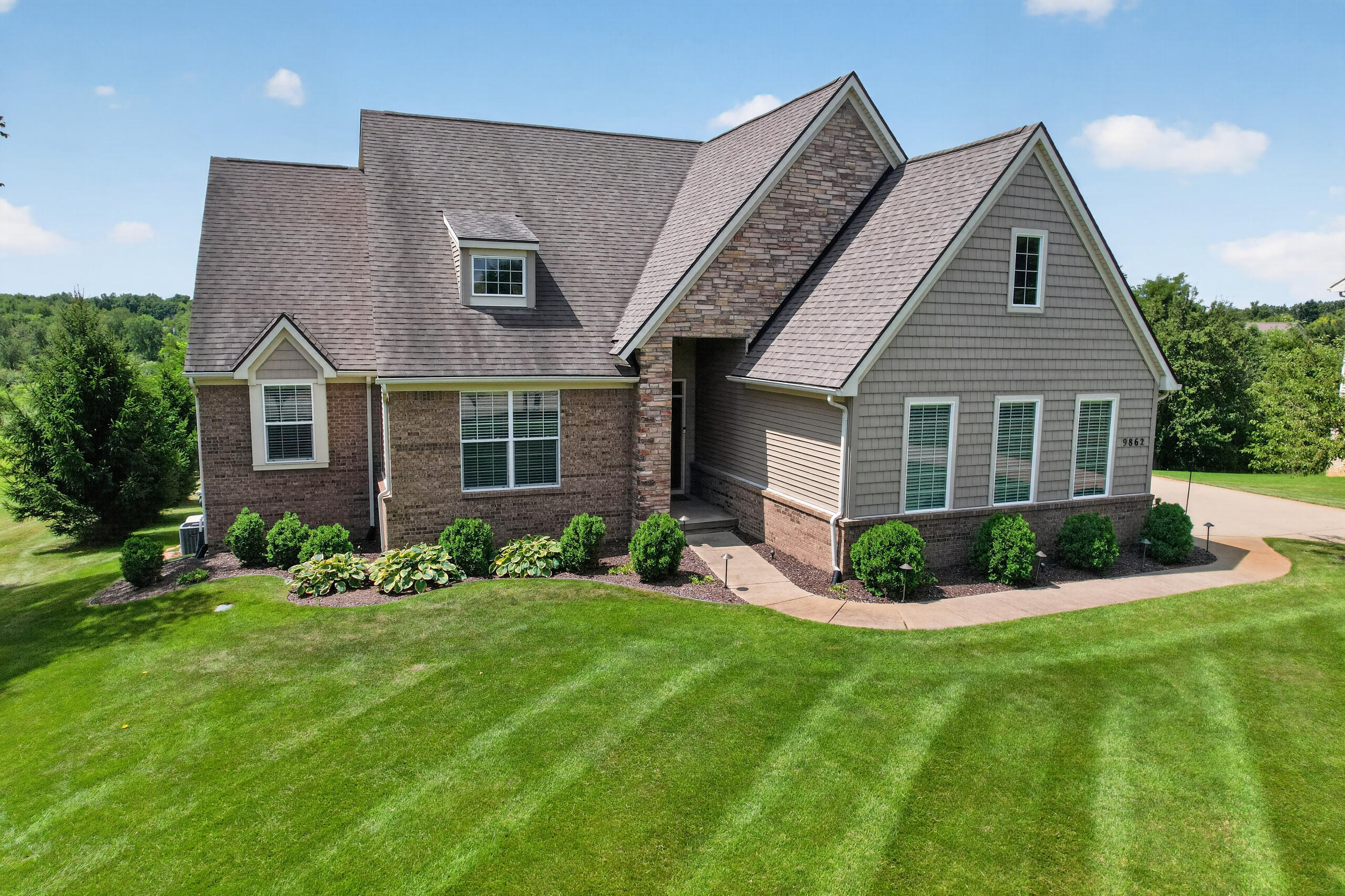 9862 Dublin Drive